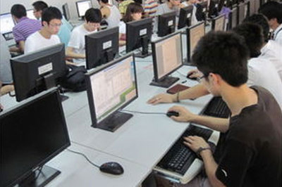 蒼溪嘉陵中等職業(yè)學(xué)校 深耕計算機(jī)網(wǎng)絡(luò)信息與軟件技術(shù)的創(chuàng)新開發(fā)之路